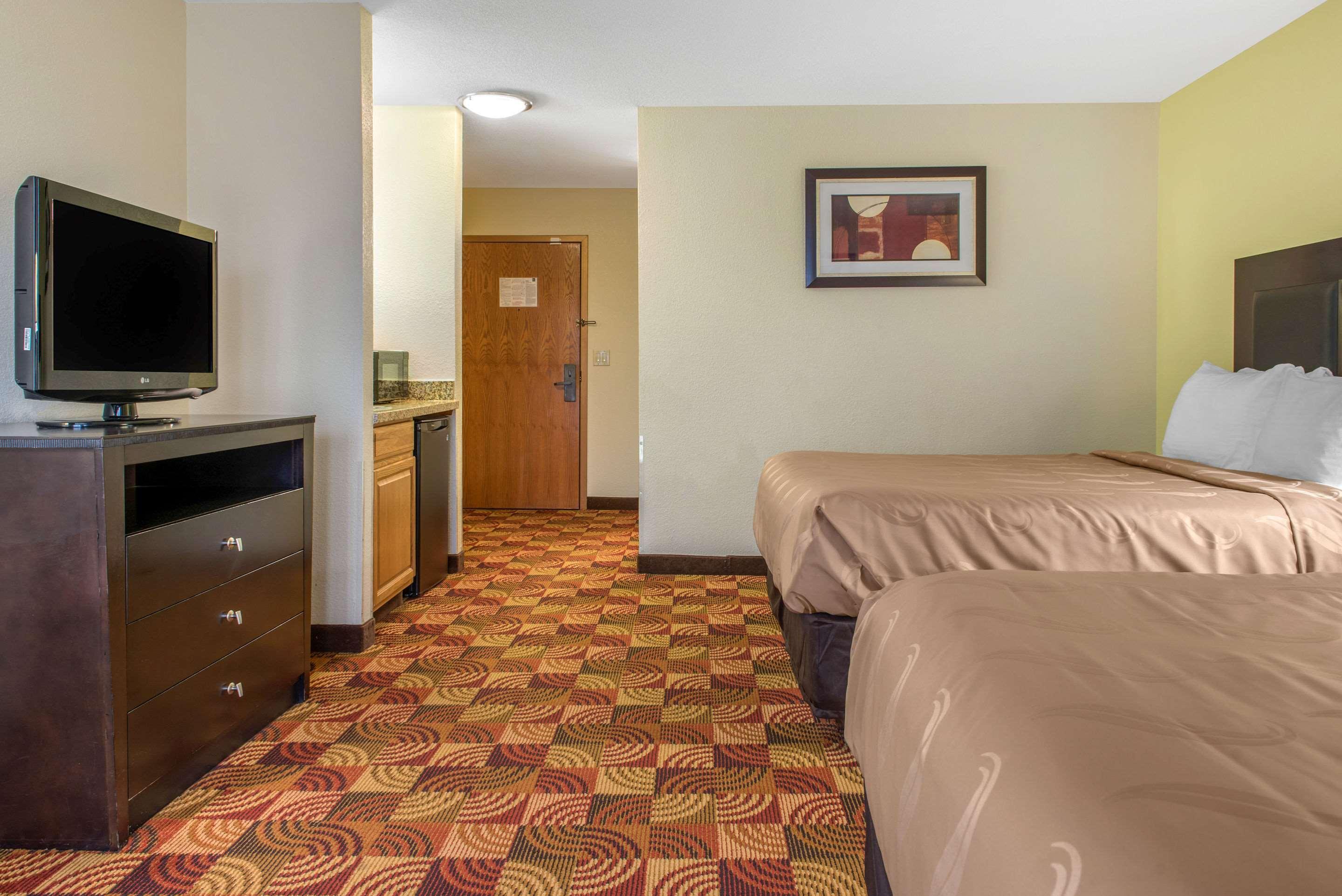 Quality Inn Bloomington Near University Dış mekan fotoğraf