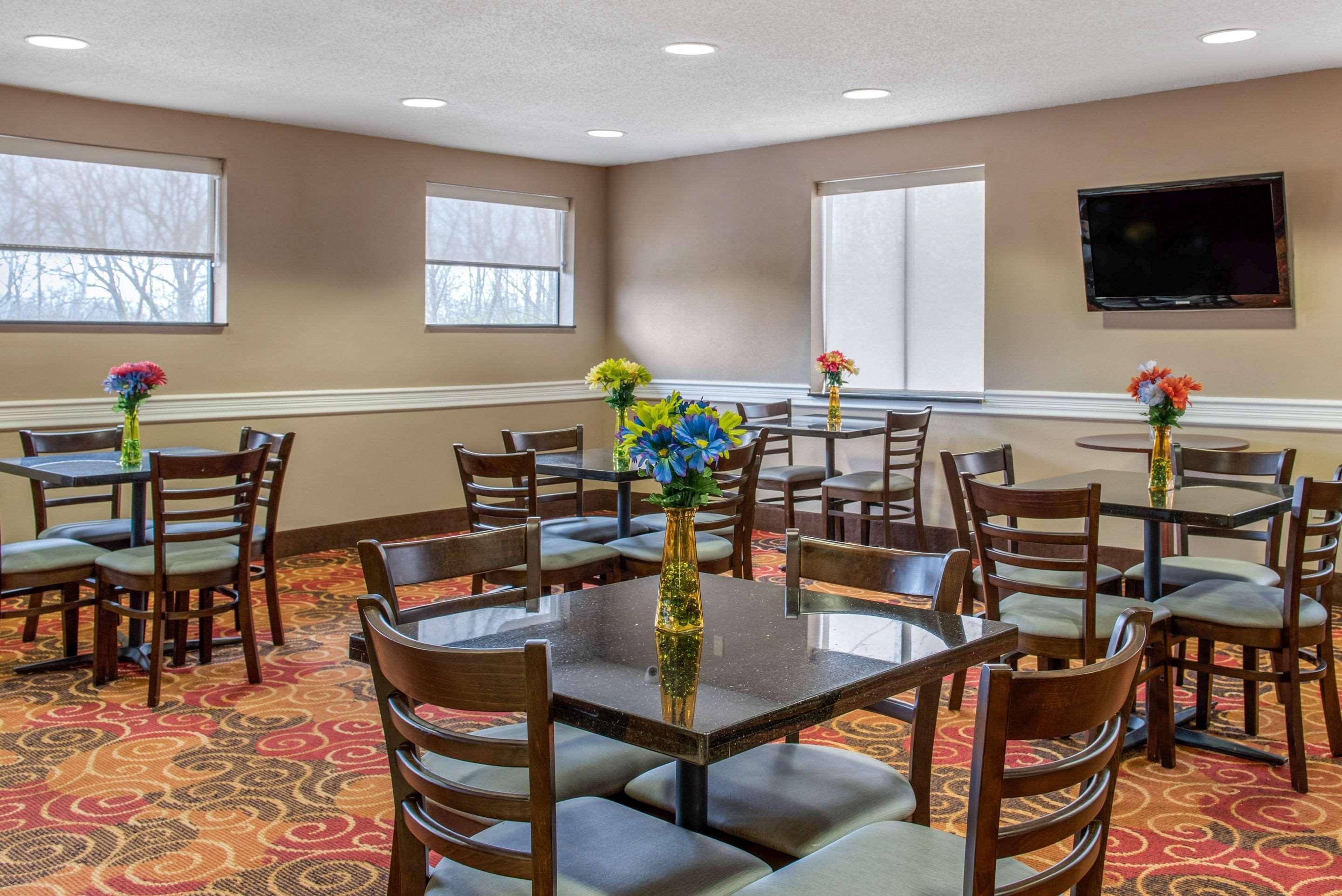 Quality Inn Bloomington Near University Dış mekan fotoğraf
