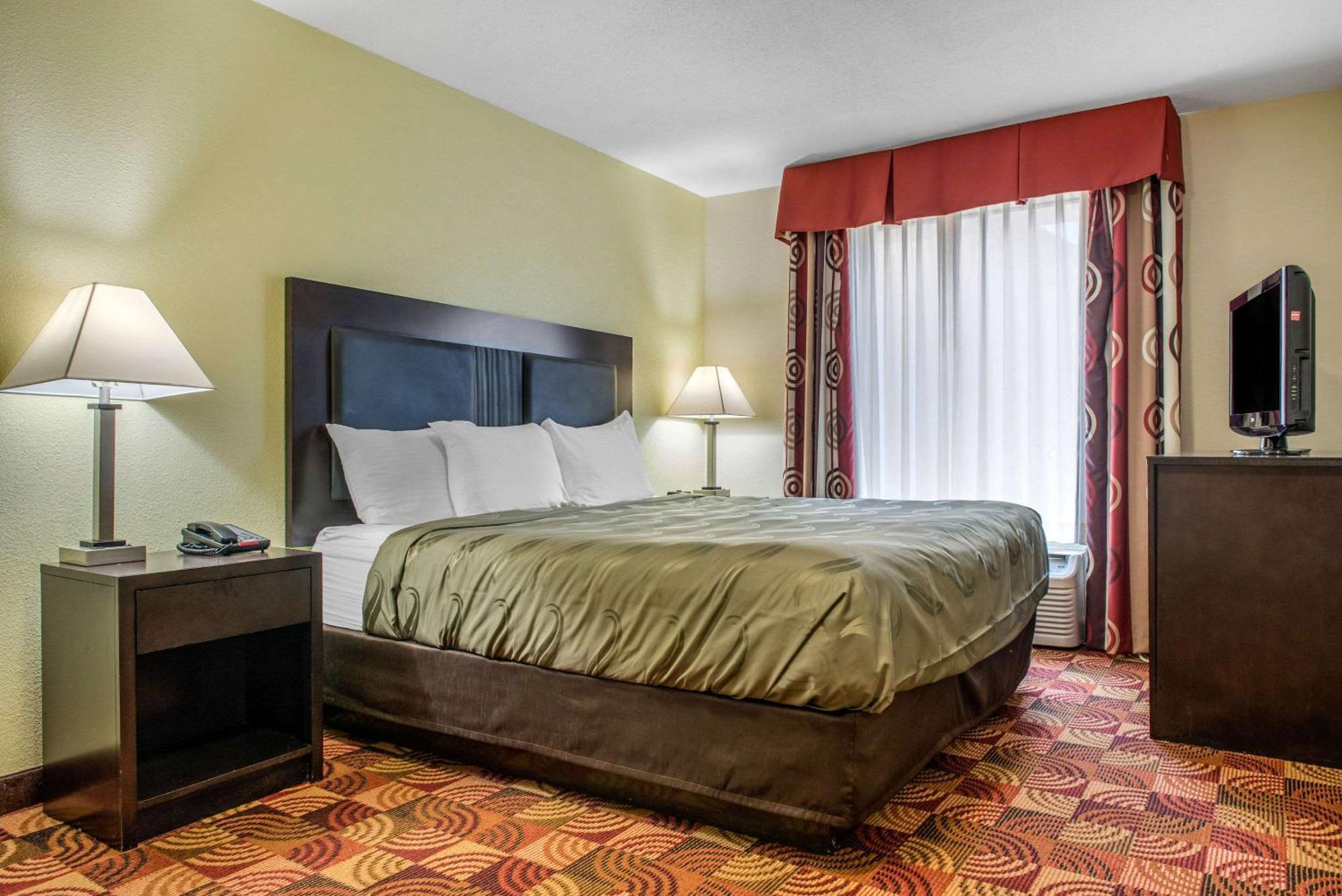 Quality Inn Bloomington Near University Dış mekan fotoğraf