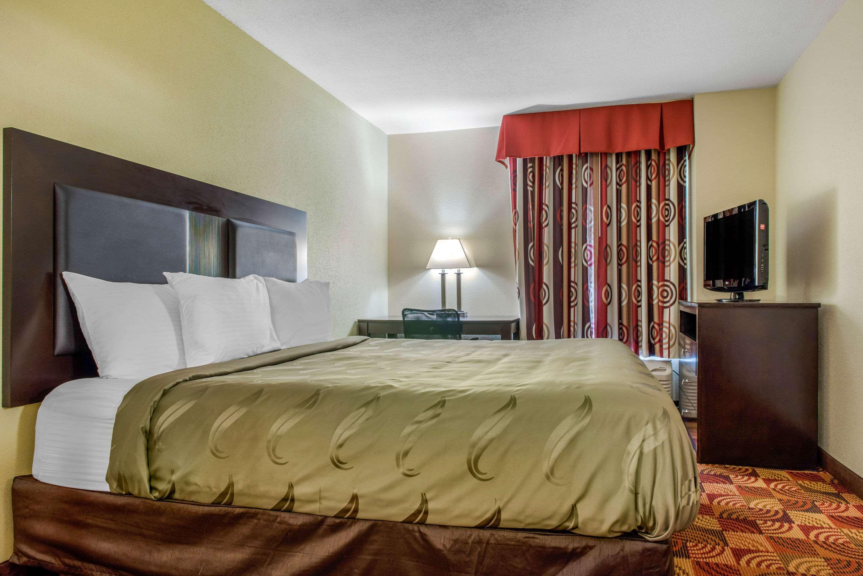 Quality Inn Bloomington Near University Dış mekan fotoğraf