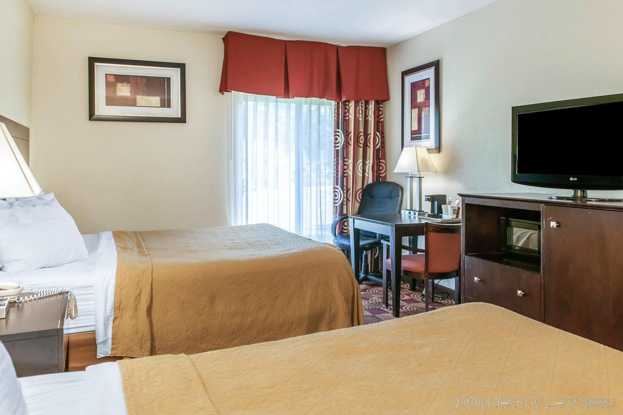 Quality Inn Bloomington Near University Dış mekan fotoğraf
