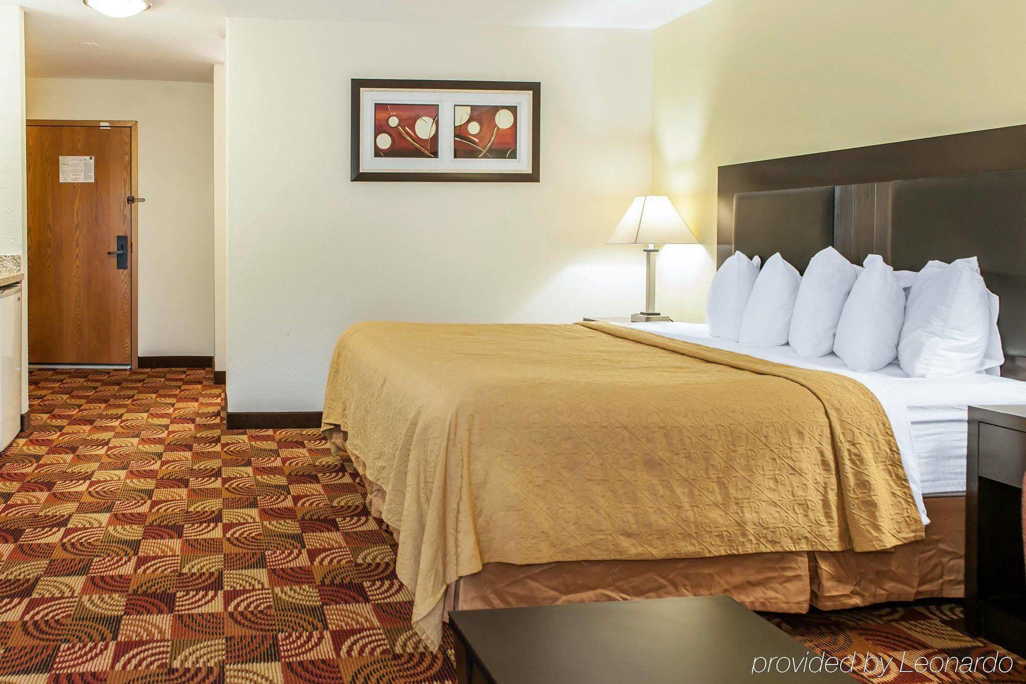 Quality Inn Bloomington Near University Dış mekan fotoğraf