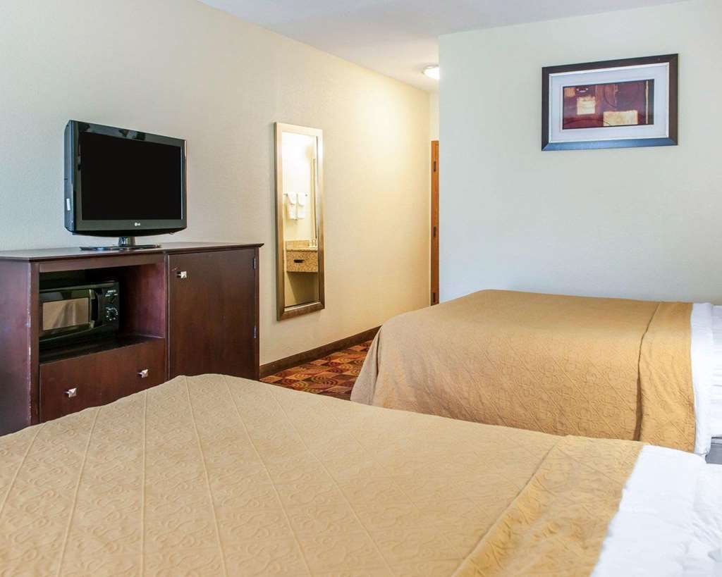 Quality Inn Bloomington Near University Oda fotoğraf