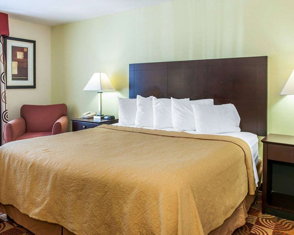 Quality Inn Bloomington Near University Oda fotoğraf